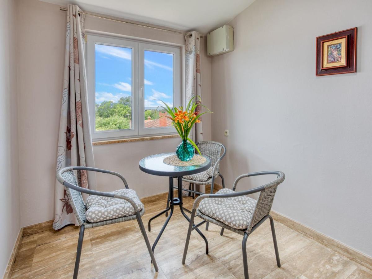 Apartment Daria-2 By Interhome Porec Ngoại thất bức ảnh